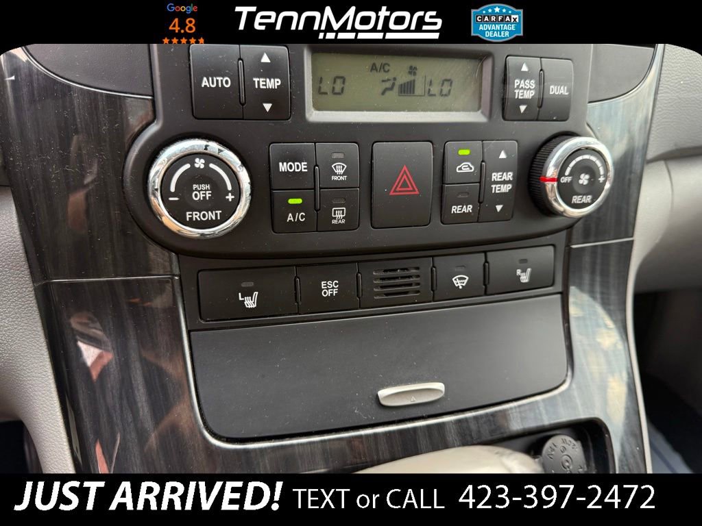 Used 2014 Kia Sedona EX w/ Luxury Package FWD image 20