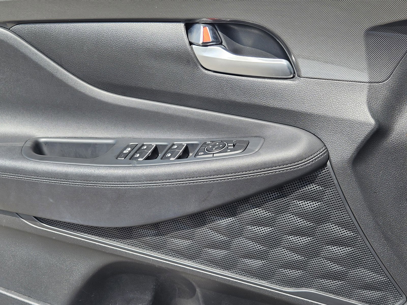 Certified 2023 Hyundai Santa Fe SEL FWD image 15