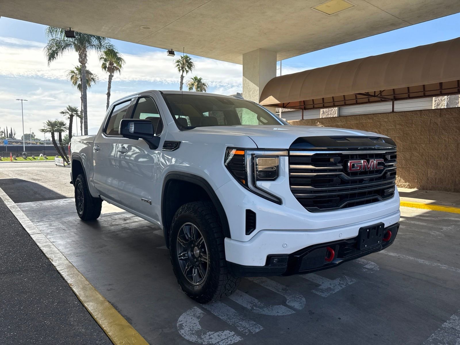 Certified 2025 GMC Sierra 1500 AT4 AWD/4WD image 3