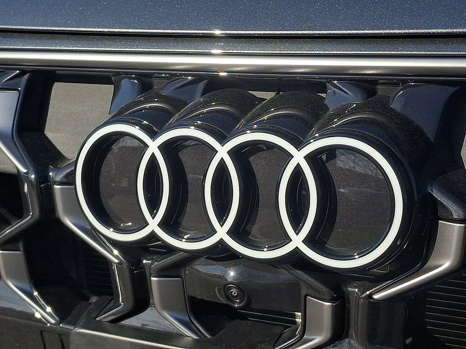 New 2025 Audi Q5 Premium Plus image 23