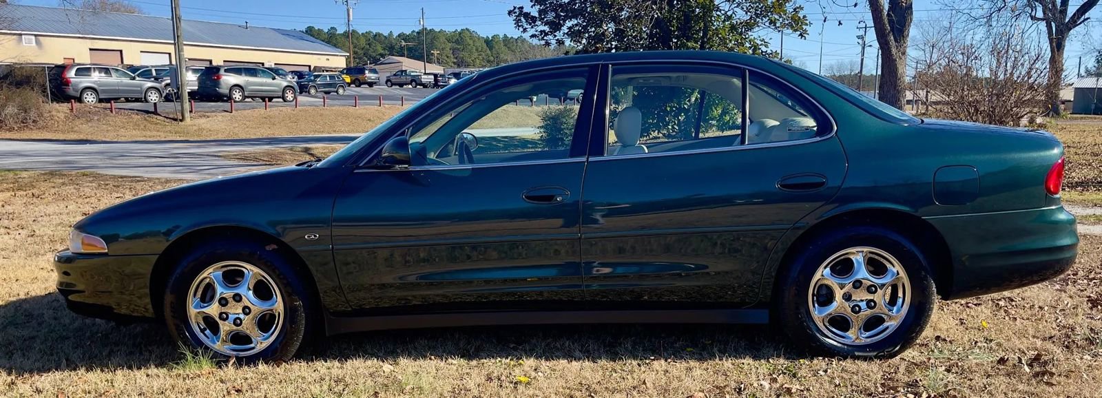 Used 1999 Oldsmobile Intrigue GL image 9