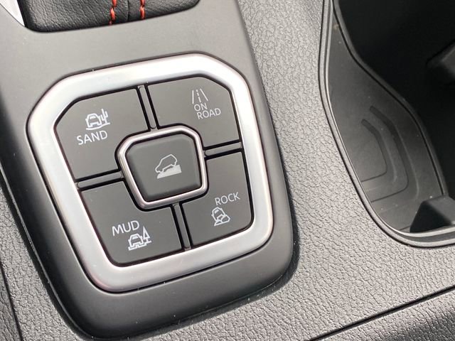 New 2026 Nissan Frontier PRO-4X AWD/4WD image 18