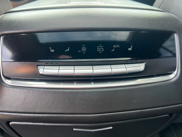 Used 2021 Cadillac Escalade Sport Platinum AWD/4WD image 25