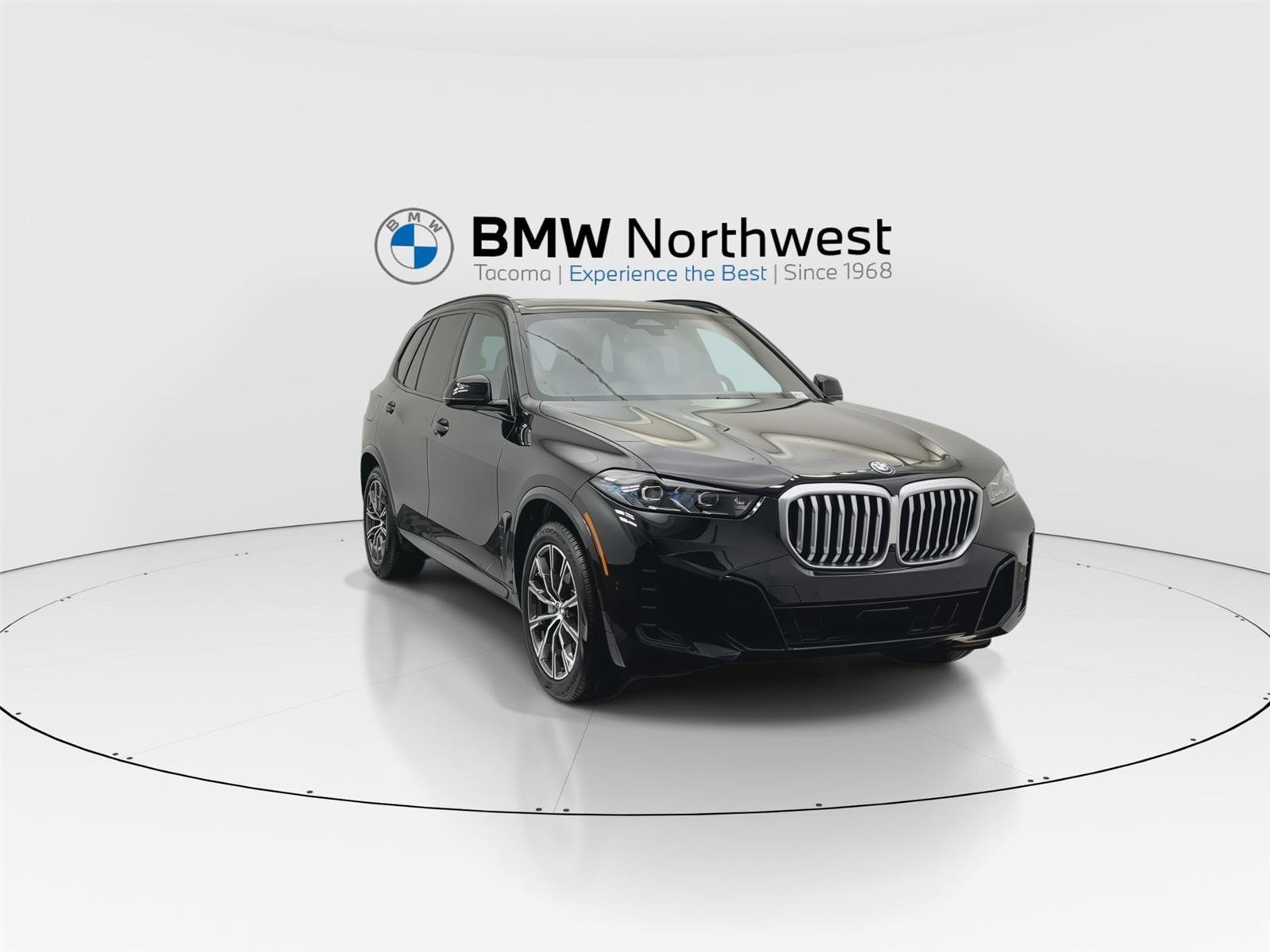 Used 2025 BMW X5 xDrive50e w/ M Sport Package image 7