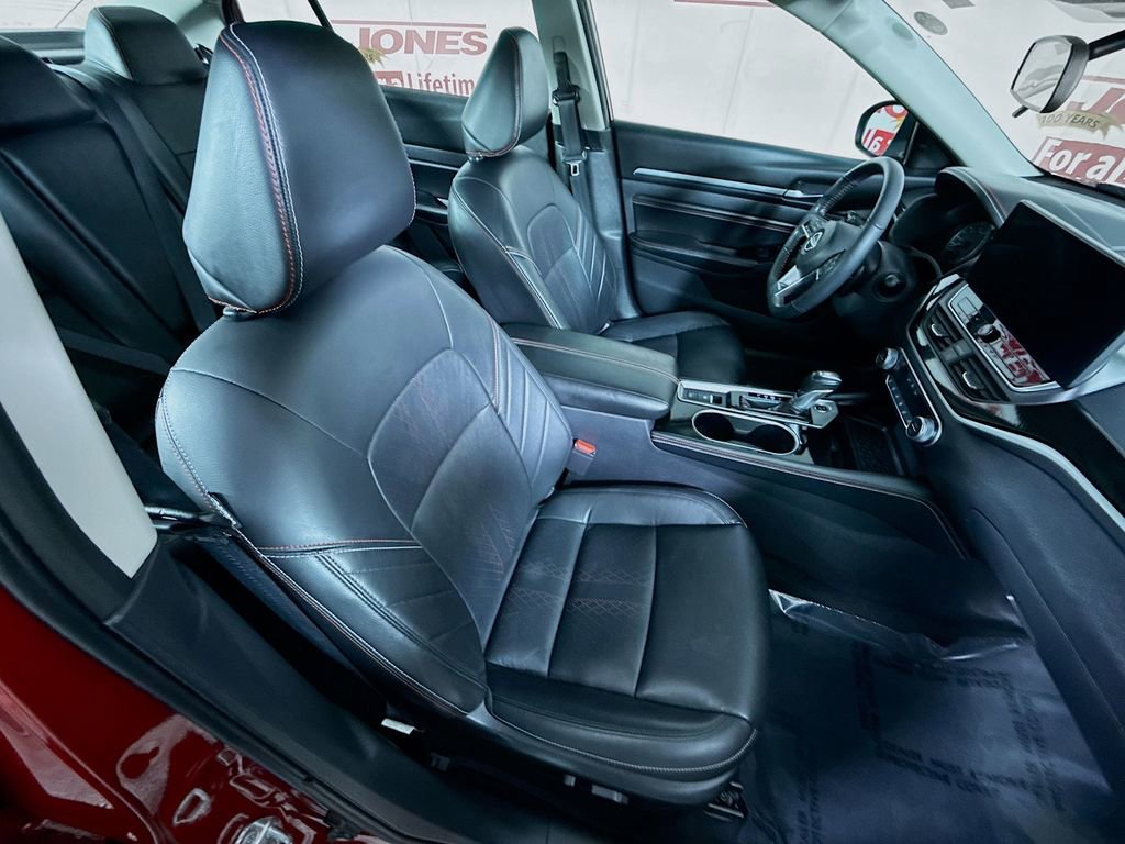 Certified 2023 Nissan Altima 2.0 SR image 32