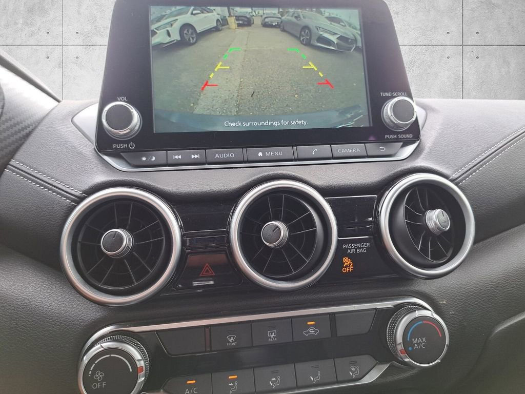 Used 2024 Nissan Sentra SV image 9