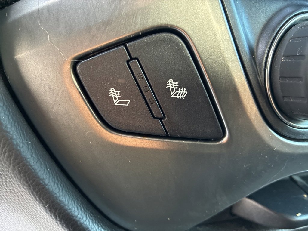 Used 2018 Chevrolet Silverado 1500 LT w/ All Star Edition image 18