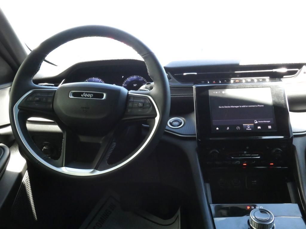 Used 2023 Jeep Grand Cherokee L Laredo AWD/4WD image 15