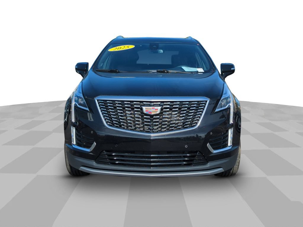 Used 2025 Cadillac XT5 Premium Luxury FWD image 9