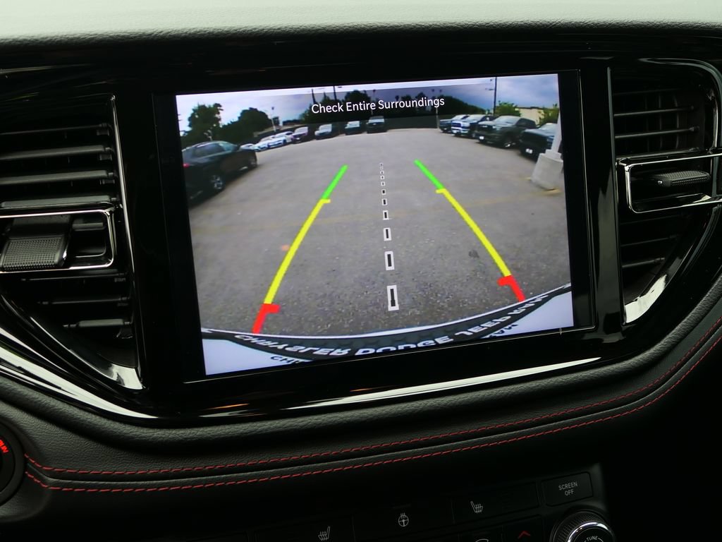 Used 2025 Dodge Durango R/T w/ Blacktop Package AWD/4WD image 18