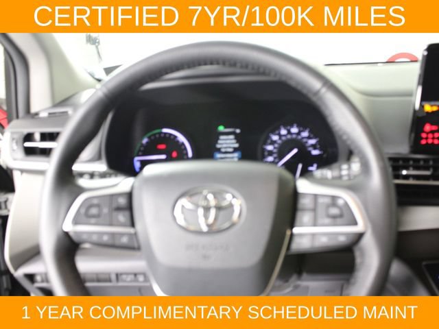 Used 2022 Toyota Sienna XLE FWD image 24