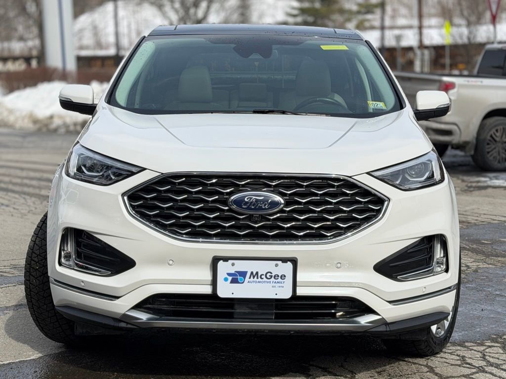 Certified 2022 Ford Edge Titanium w/ Equipment Group 301A image 2