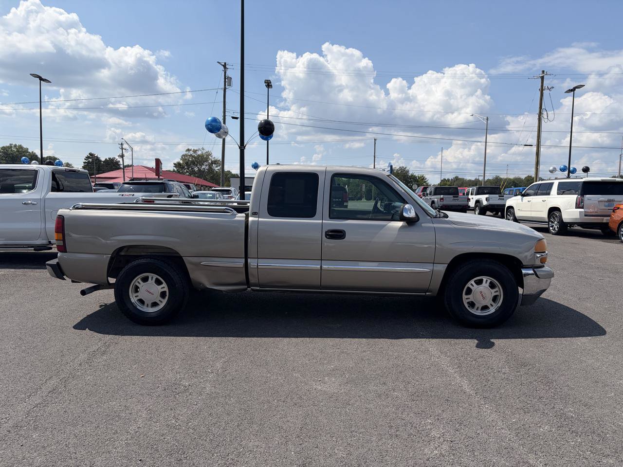 Used 2000 GMC Sierra 1500 2WD Extended Cab image 2