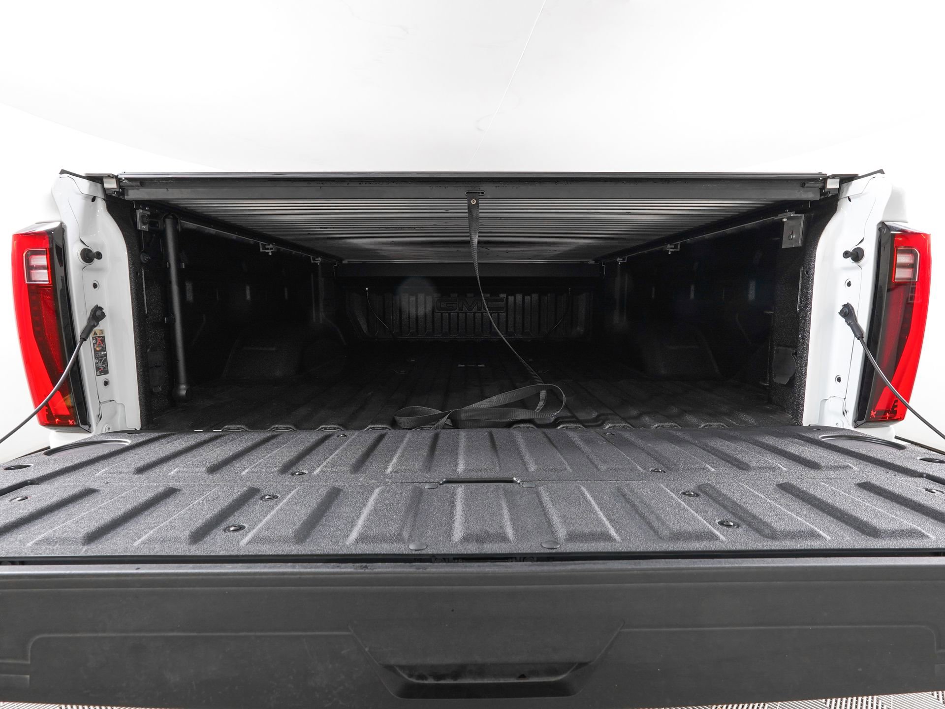 Used 2025 GMC Sierra 2500 Denali w/ Denali Reserve Package image 7