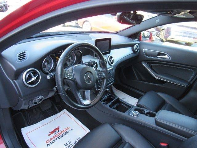 Used 2016 Mercedes-Benz GLA 250 4MATIC image 7