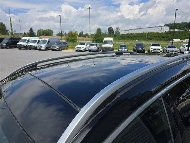Used 2026 Mercedes-Benz GLB 250 4MATIC image 14