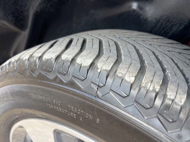 Used 2019 Jeep Cherokee Limited AWD/4WD image 27