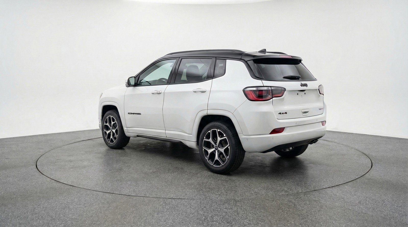 Used 2025 Jeep Compass Limited image 6