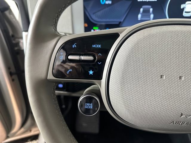 Used 2024 Hyundai Ioniq 5 Limited image 16