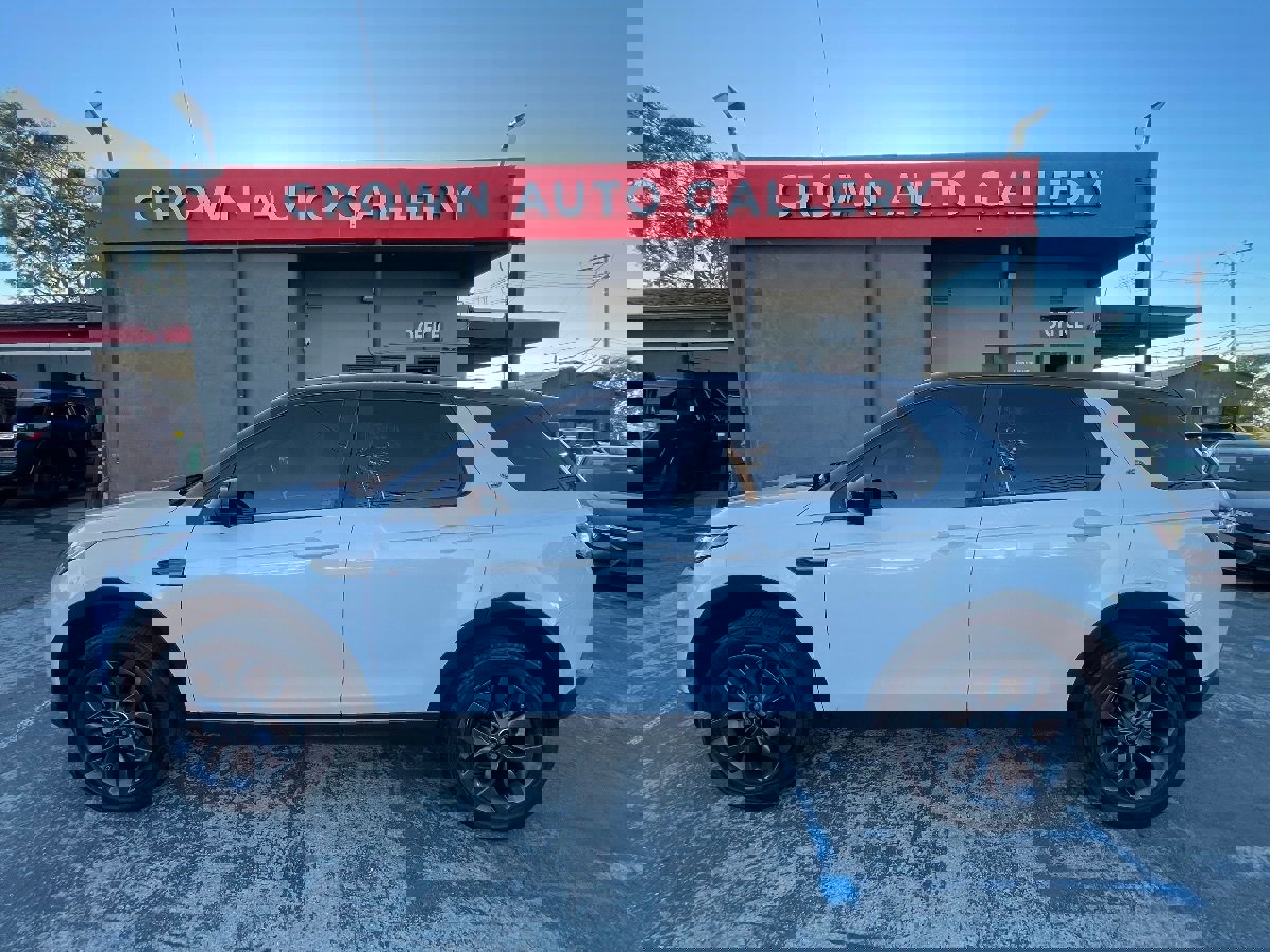 Used 2019 Land Rover Discovery Sport HSE image 6