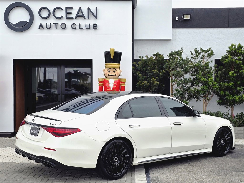 Used 2021 Mercedes-Benz S 580 4MATIC Sedan w/ AMG Line image 3