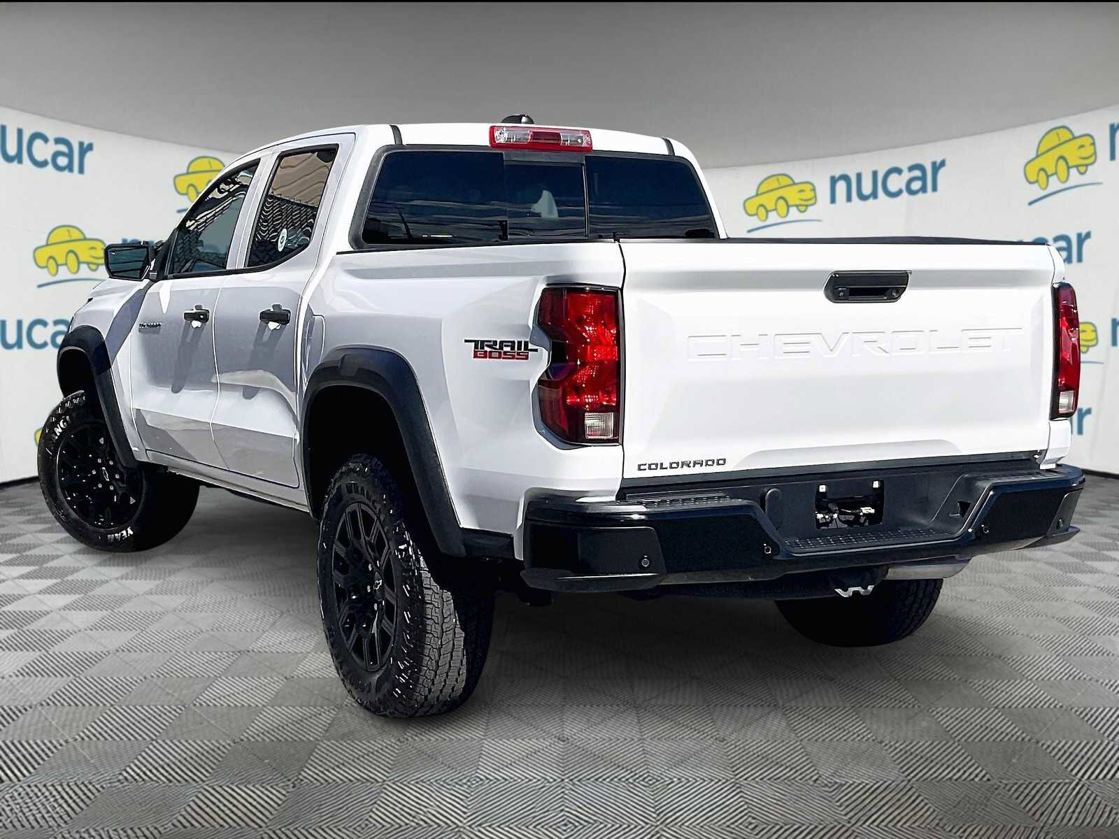 Used 2024 Chevrolet Colorado Trail Boss image 4