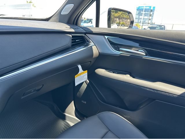 New 2026 Cadillac XT5 Premium Luxury w/ Driver Assist Package FWD image 27