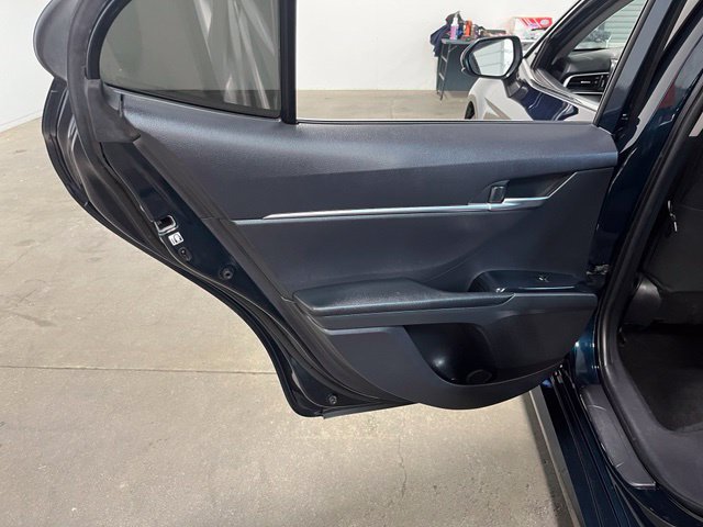 Used 2018 Toyota Camry LE FWD image 20