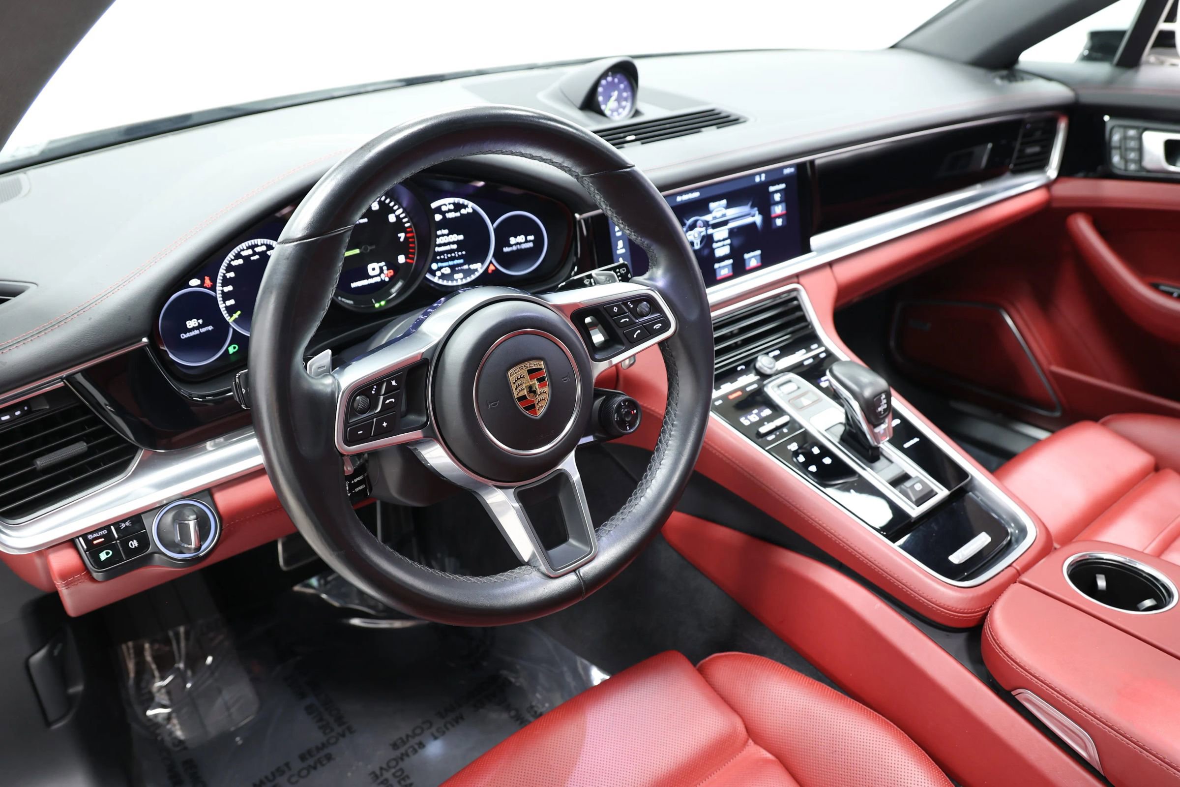 Used 2019 Porsche Panamera 4 AWD/4WD image 2