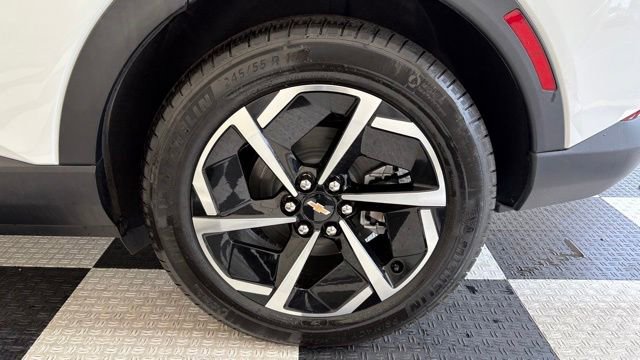 New 2026 Chevrolet Equinox EV LT FWD image 11