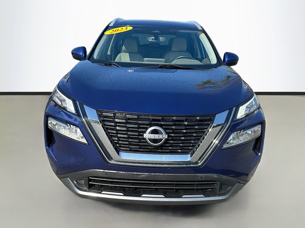 Used 2023 Nissan Rogue SL w/ SL Premium Package image 2