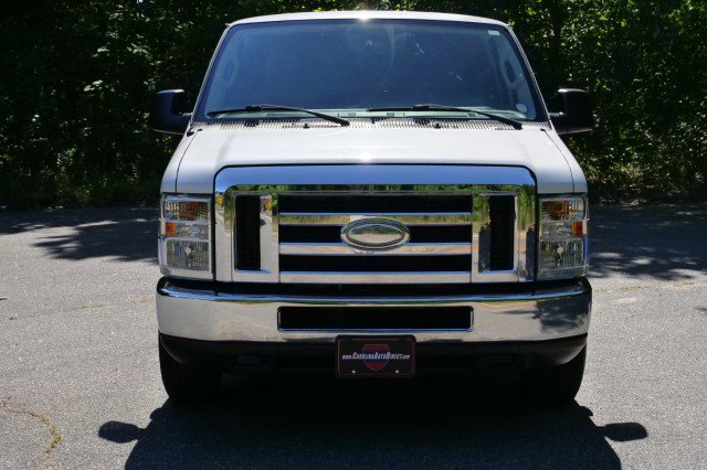 Used 2014 Ford E-350 and Econoline 350 XLT RWD image 5