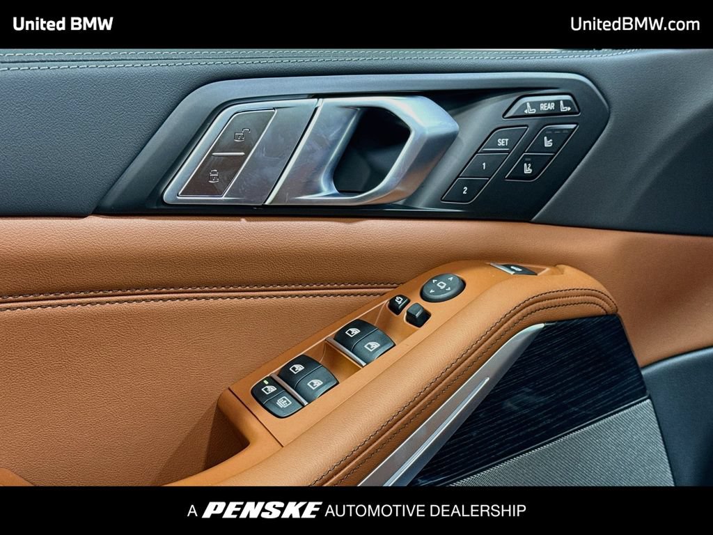 New 2027 BMW X7 M60i AWD/4WD image 3