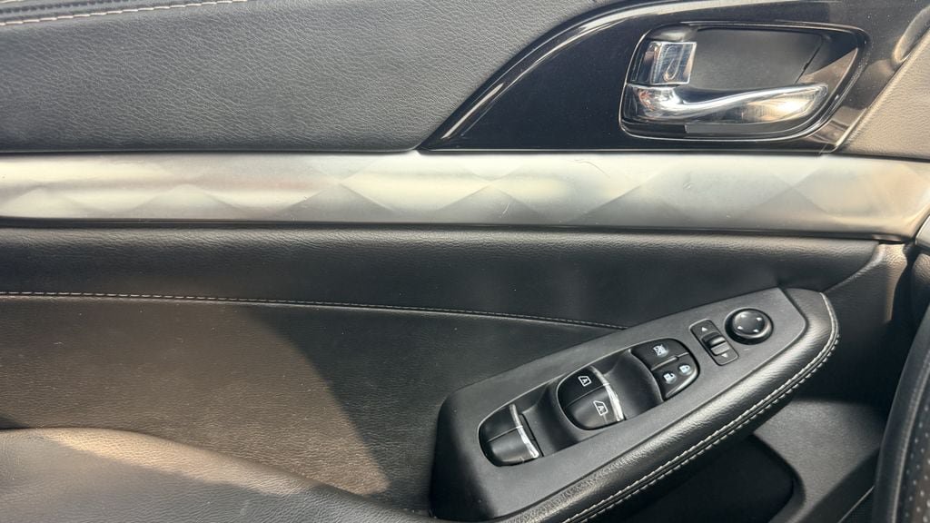 Used 2020 Nissan Maxima 3.5 SL w/ Floor Mat Group FWD image 26