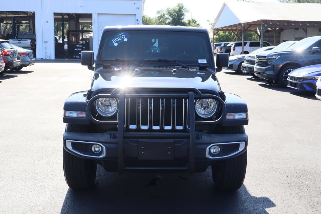 Used 2020 Jeep Wrangler Unlimited Sahara AWD/4WD image 4