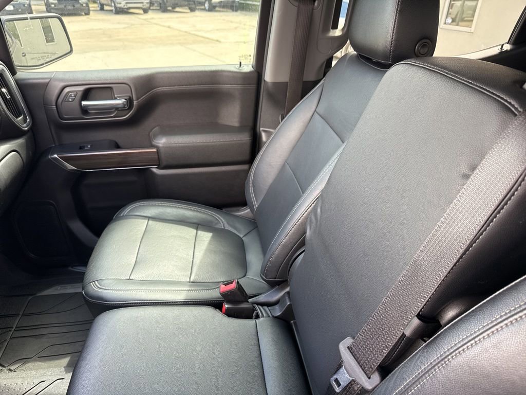 Used 2019 Chevrolet Silverado 1500 LT Trail Boss AWD/4WD image 12