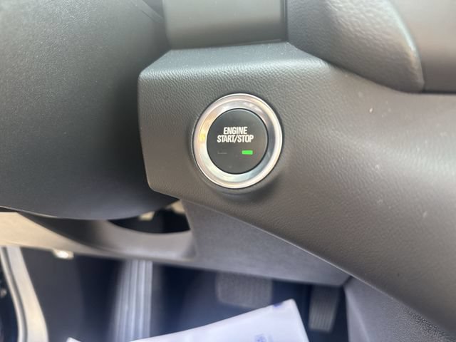 Used 2023 GMC Terrain SLT w/ Infotainment Package II AWD/4WD image 17