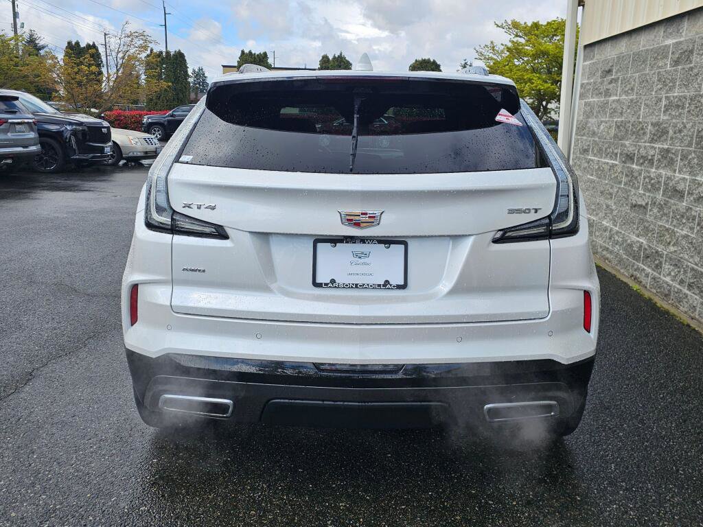 Used 2024 Cadillac XT4 Sport image 5