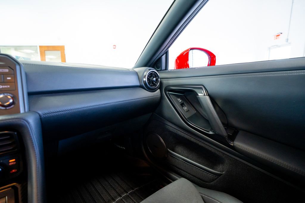 Used 2023 Nissan GT-R Premium w/ Floor Mat Package image 45
