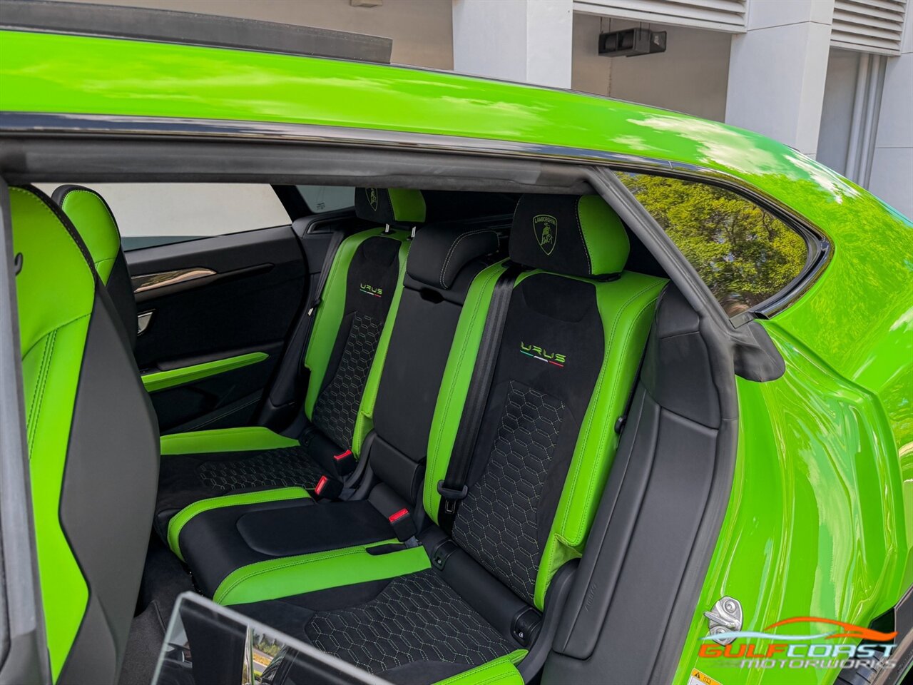 Used 2021 Lamborghini Urus image 28