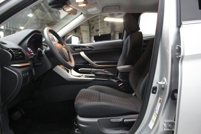 New 2026 Mitsubishi Eclipse Cross LE AWD/4WD image 6