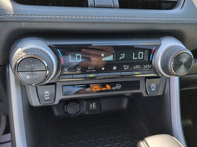 Certified 2025 Toyota RAV4 XLE AWD/4WD image 24
