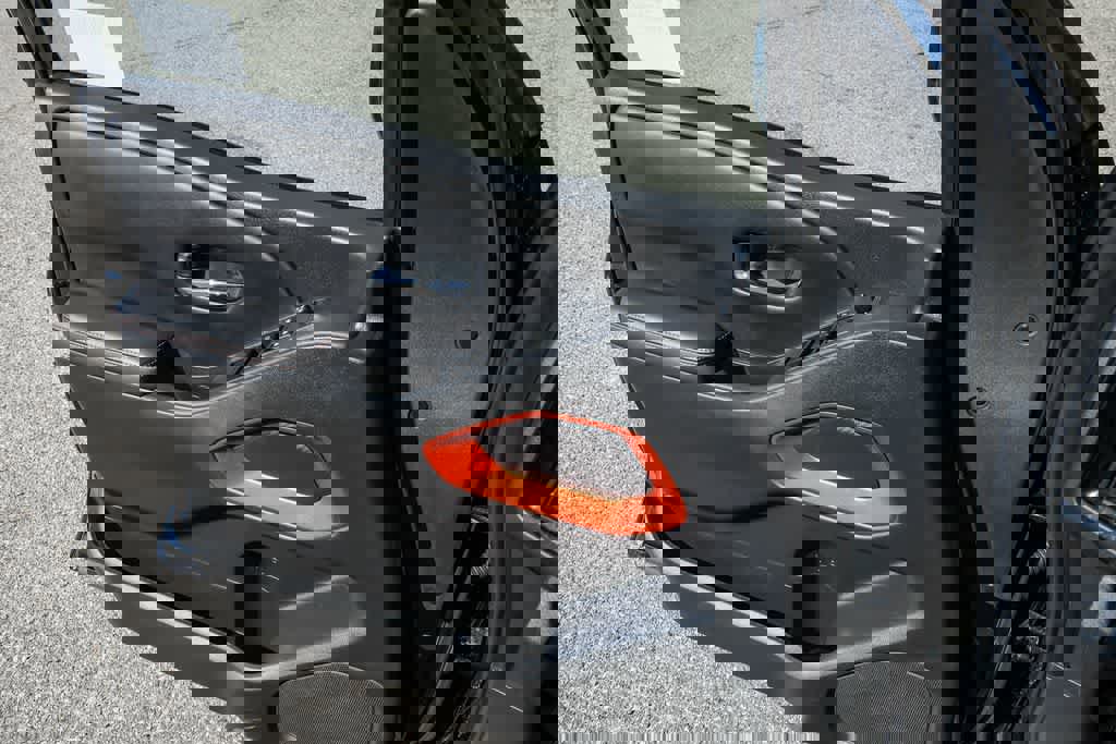 Used 2025 Nissan Frontier Pro-X image 27