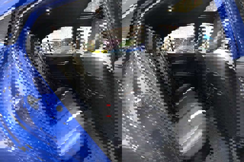 Used 2025 Toyota Camry SE image 23