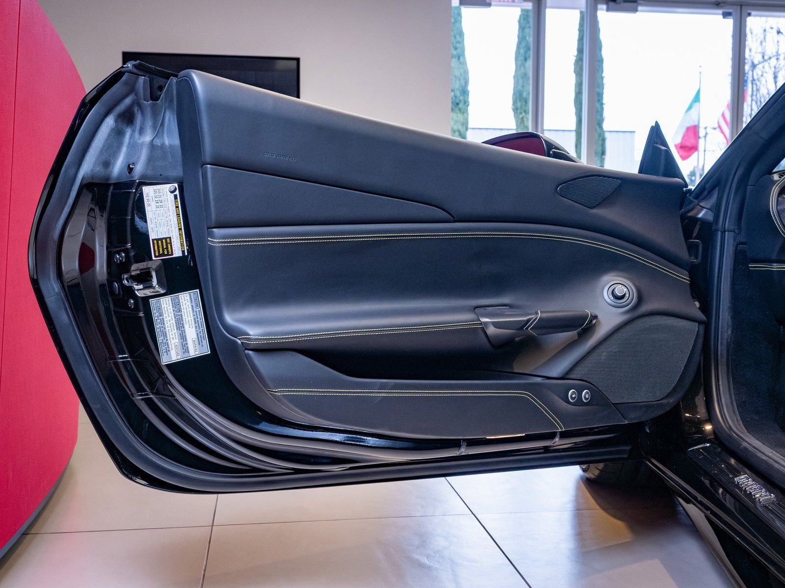 Certified 2018 Ferrari 488 Spider Base image 8