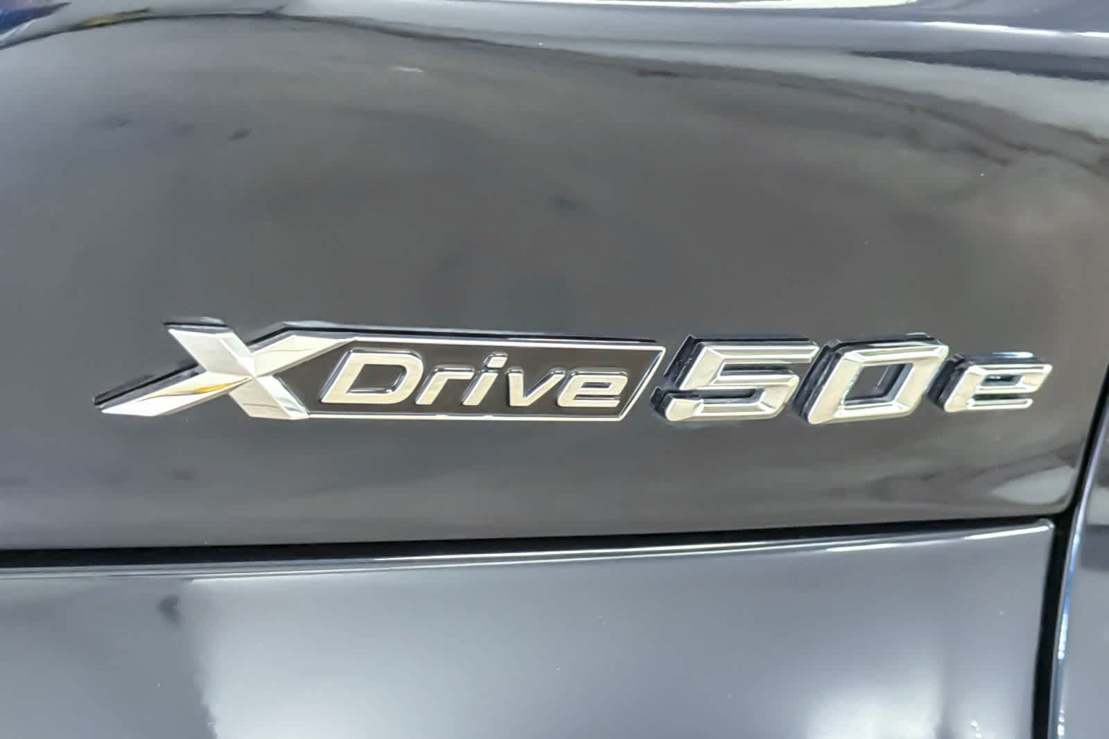 Used 2024 BMW X5 xDrive50e w/ M Sport Package AWD/4WD image 28