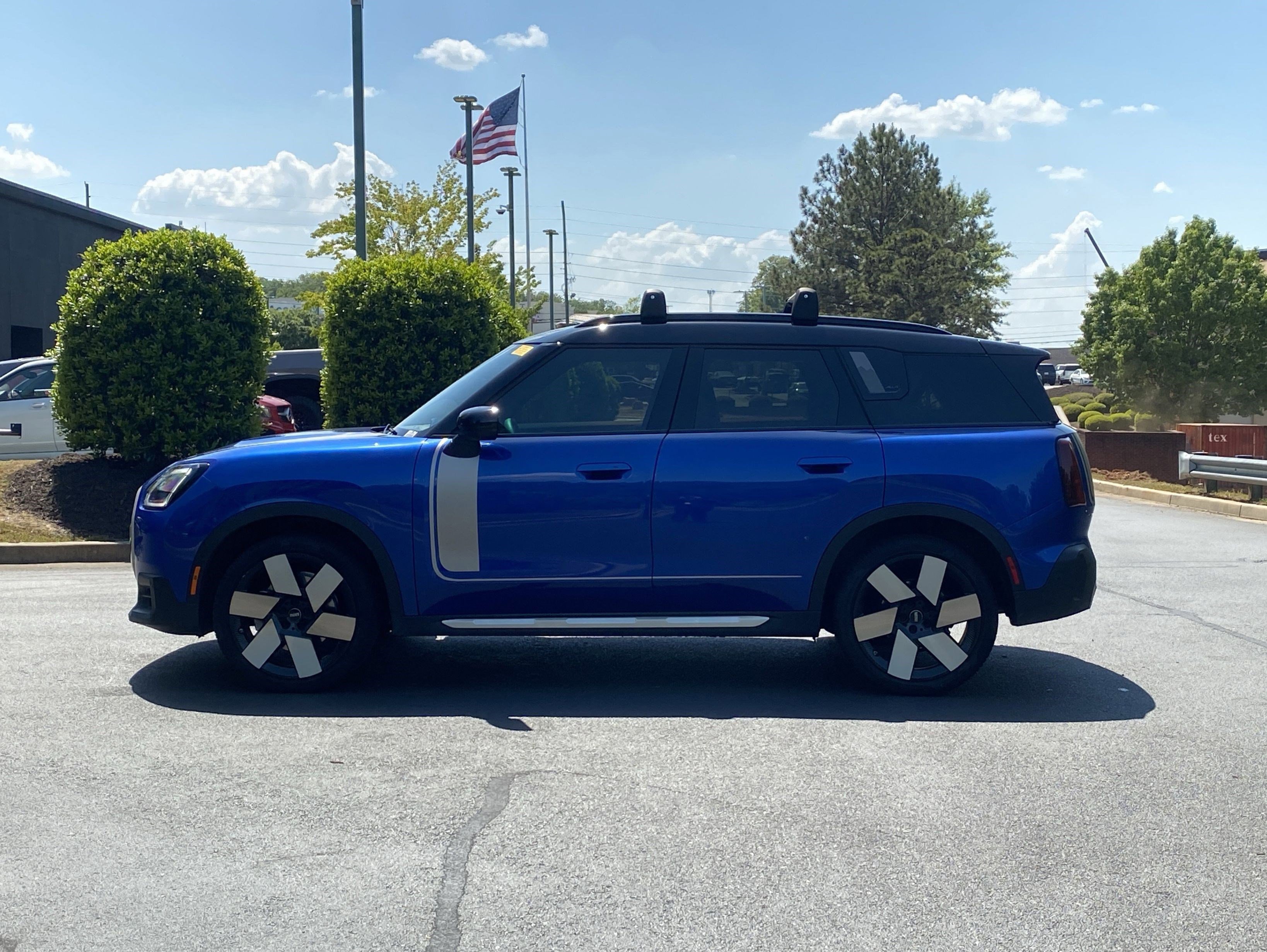 Used 2025 MINI Cooper Countryman S w/ Comfort Package Max AWD/4WD image 12