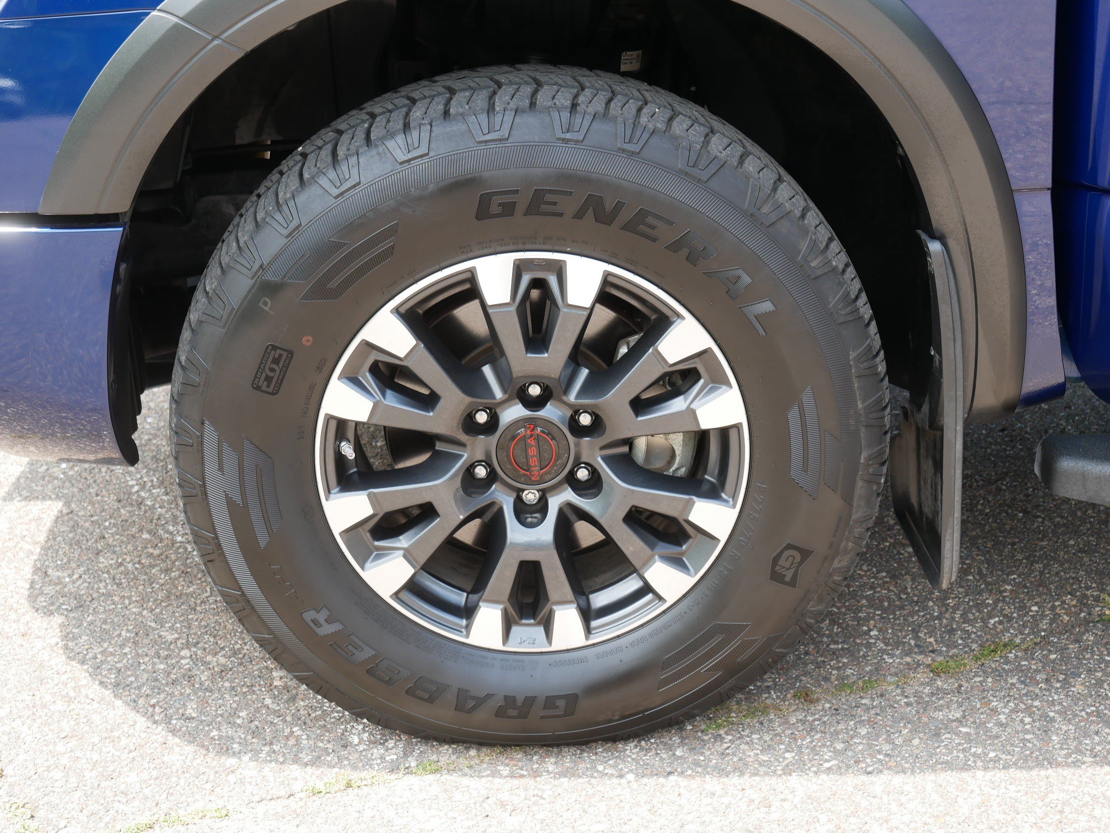 Certified 2024 Nissan Titan PRO-4X w/ Pro-4x Convenience Package AWD/4WD image 15