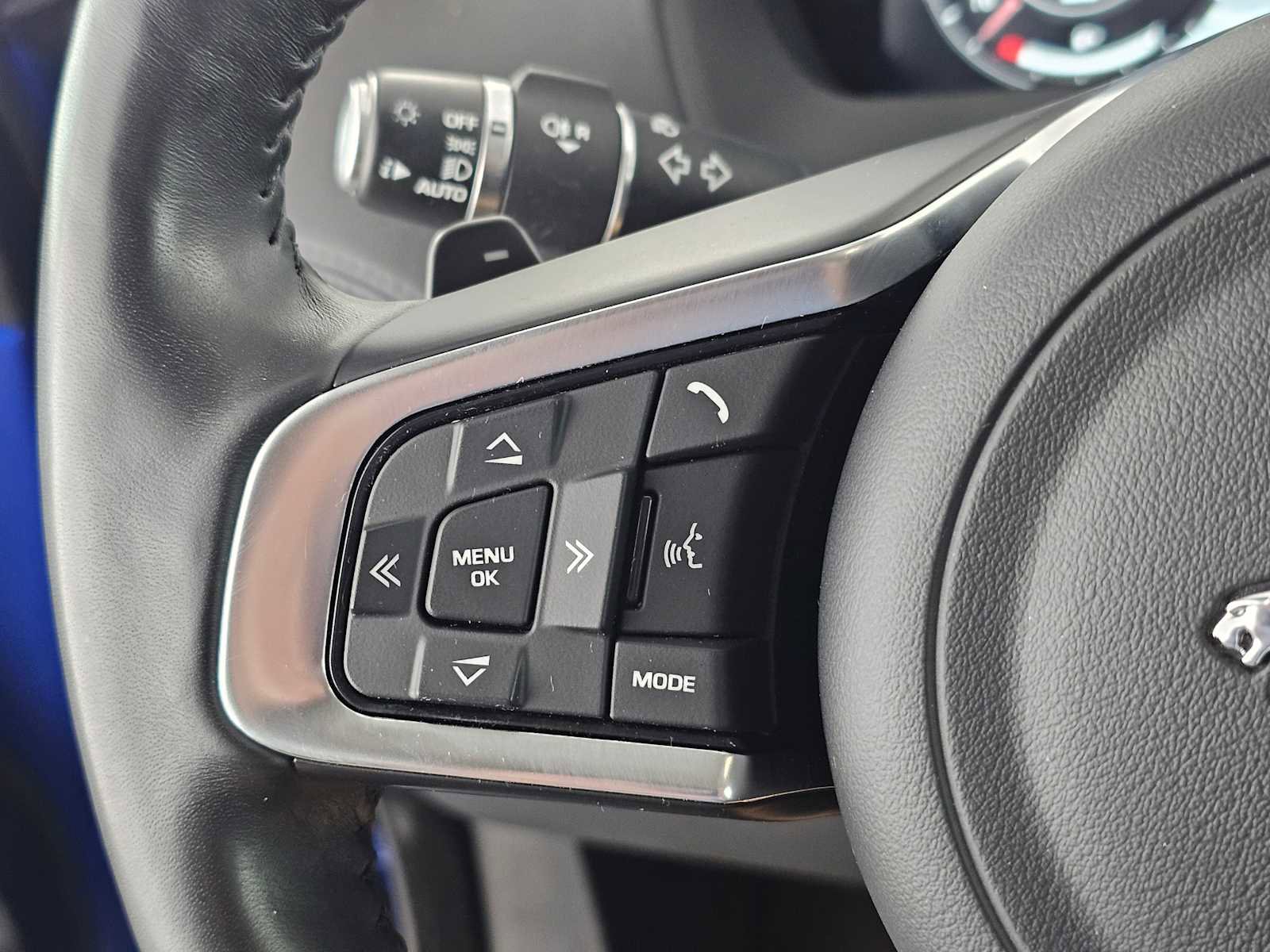 Used 2019 Jaguar F-PACE Prestige image 28