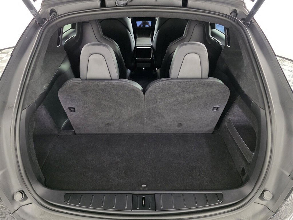 Used 2022 Tesla Model X Plaid image 18